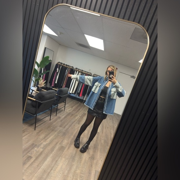 Oversized Patchwork Denim Shacket New Boutique Item - Picture 12 of 12